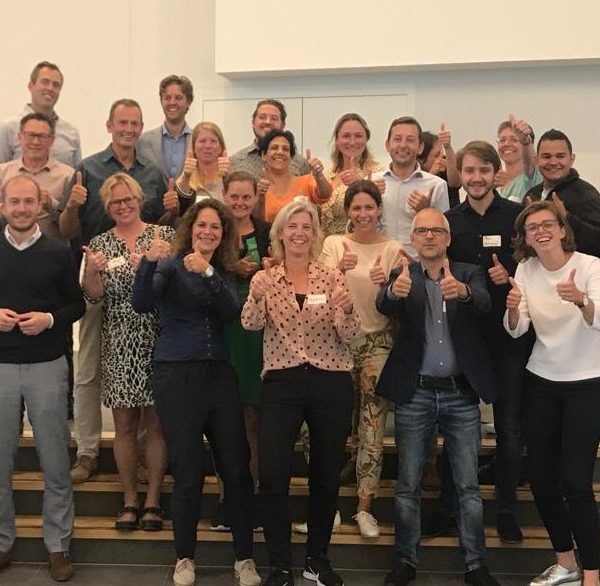 ALLES UIT DE KAST VOOR ANDERS EN SLIMMER VERANTWOORDEN